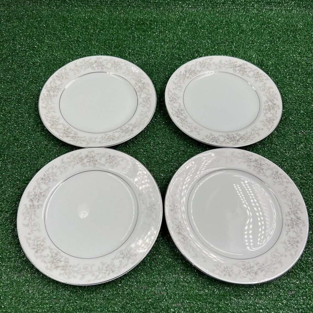 Set of 4 Camelot‎ China Carrousel 1315 Japan Dessert/Salad Plates 7.5"